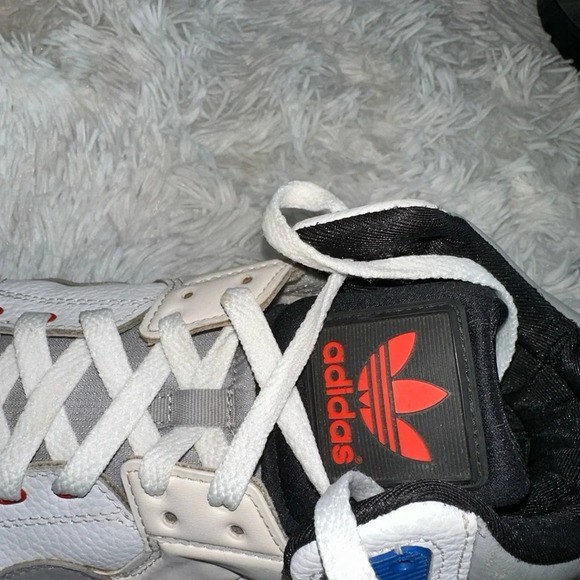 Adidas Mens Size 12 Mid Top White Blue Red Basketball Sneakers - Picture 3 of 10